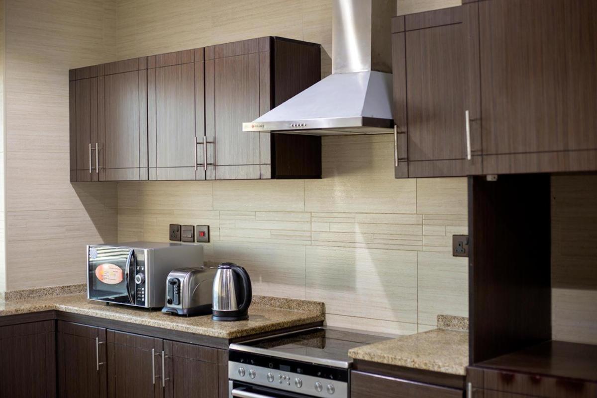 Better Living Apartment Дубай Екстер'єр фото